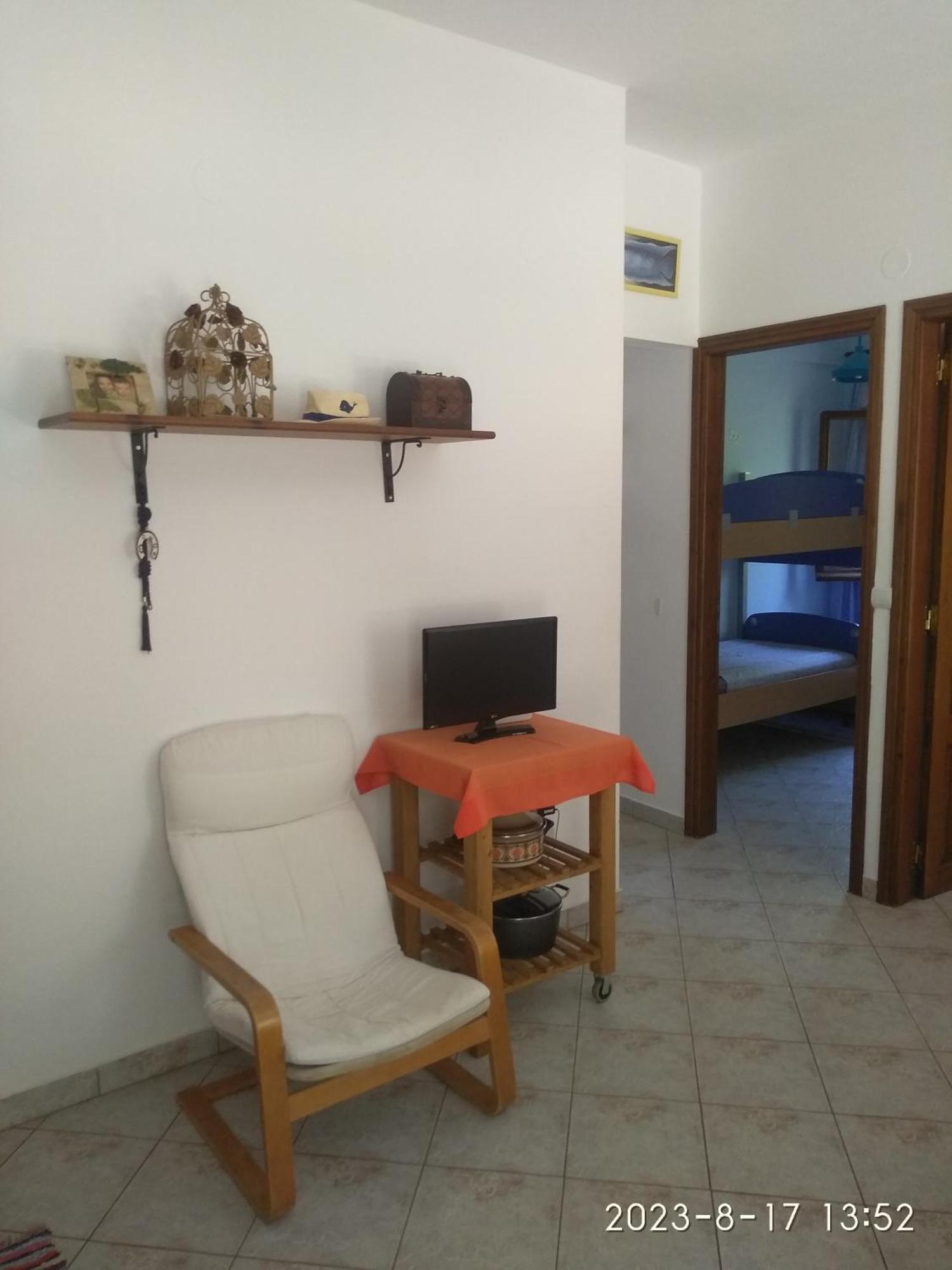 The Small House In The Olive Grove Lefokastro Exterior foto